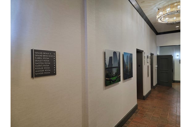 Images Crowne Plaza Dallas Downtown by IHG