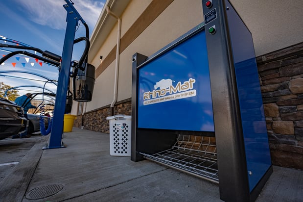 Images Ultimate Shine Car Wash