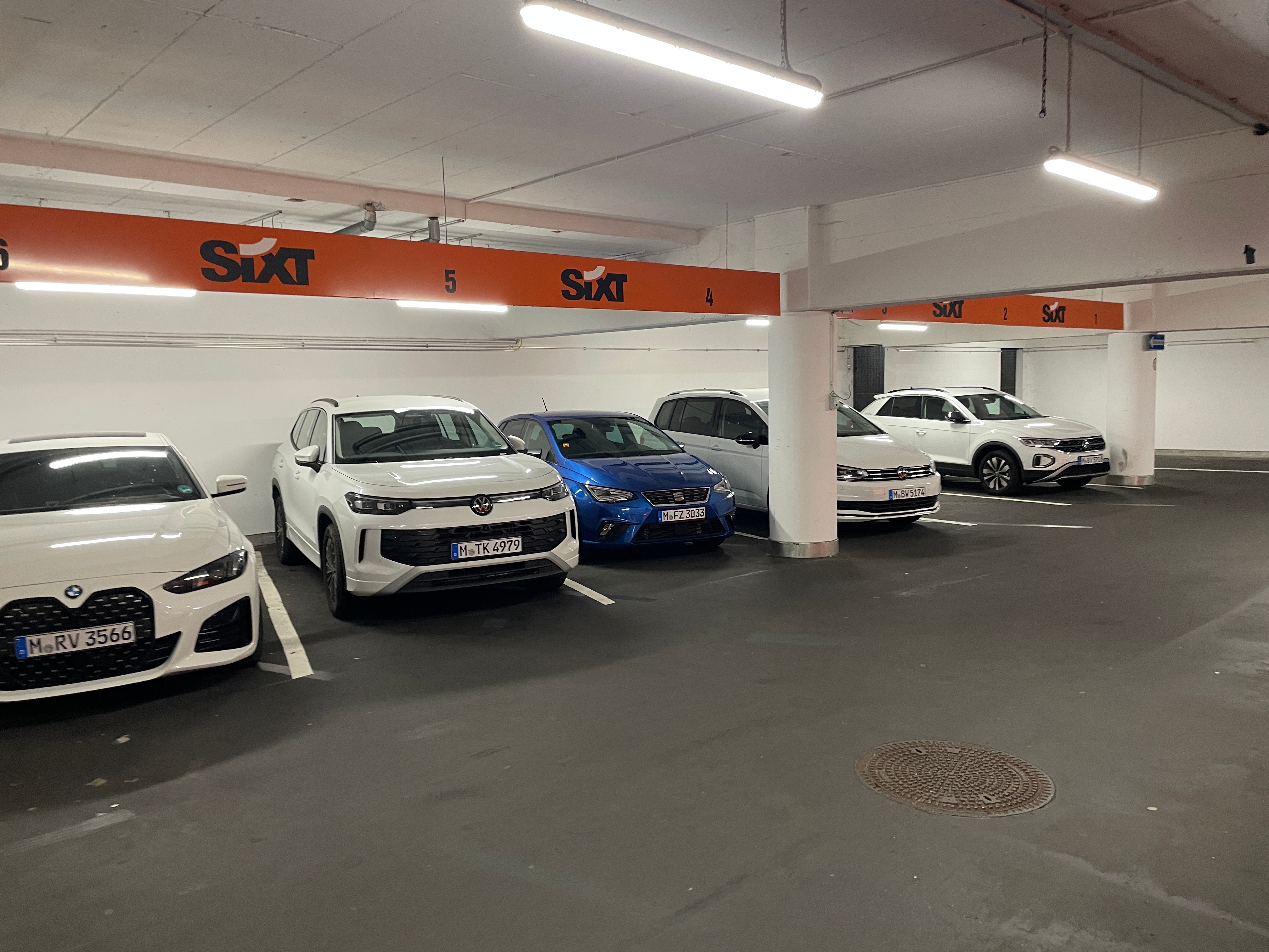 SIXT Autovermietung Frankfurt a. M. Zentrum-Zeil, Konrad-Adenauer-Str. 5-7 in Frankfurt am Main
