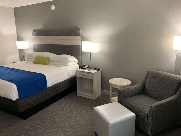 Images Best Western Plus Clarks Summit Scranton