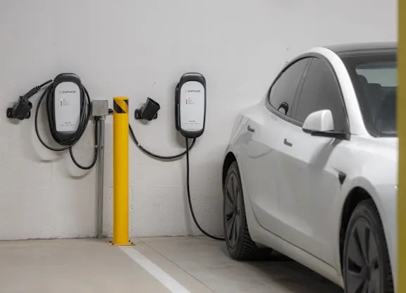 Garage EV Charging Stations 