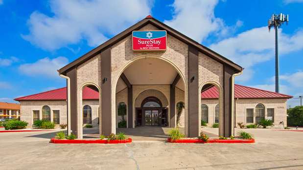 Images SureStay Plus By Best Western San Antonio Fiesta Inn