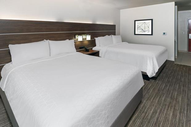 Images Holiday Inn Express & Suites Shreveport - West by IHG