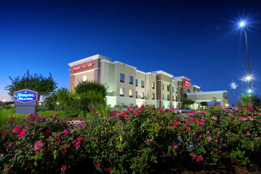 Hampton Inn & Suites Houston - Rosenberg