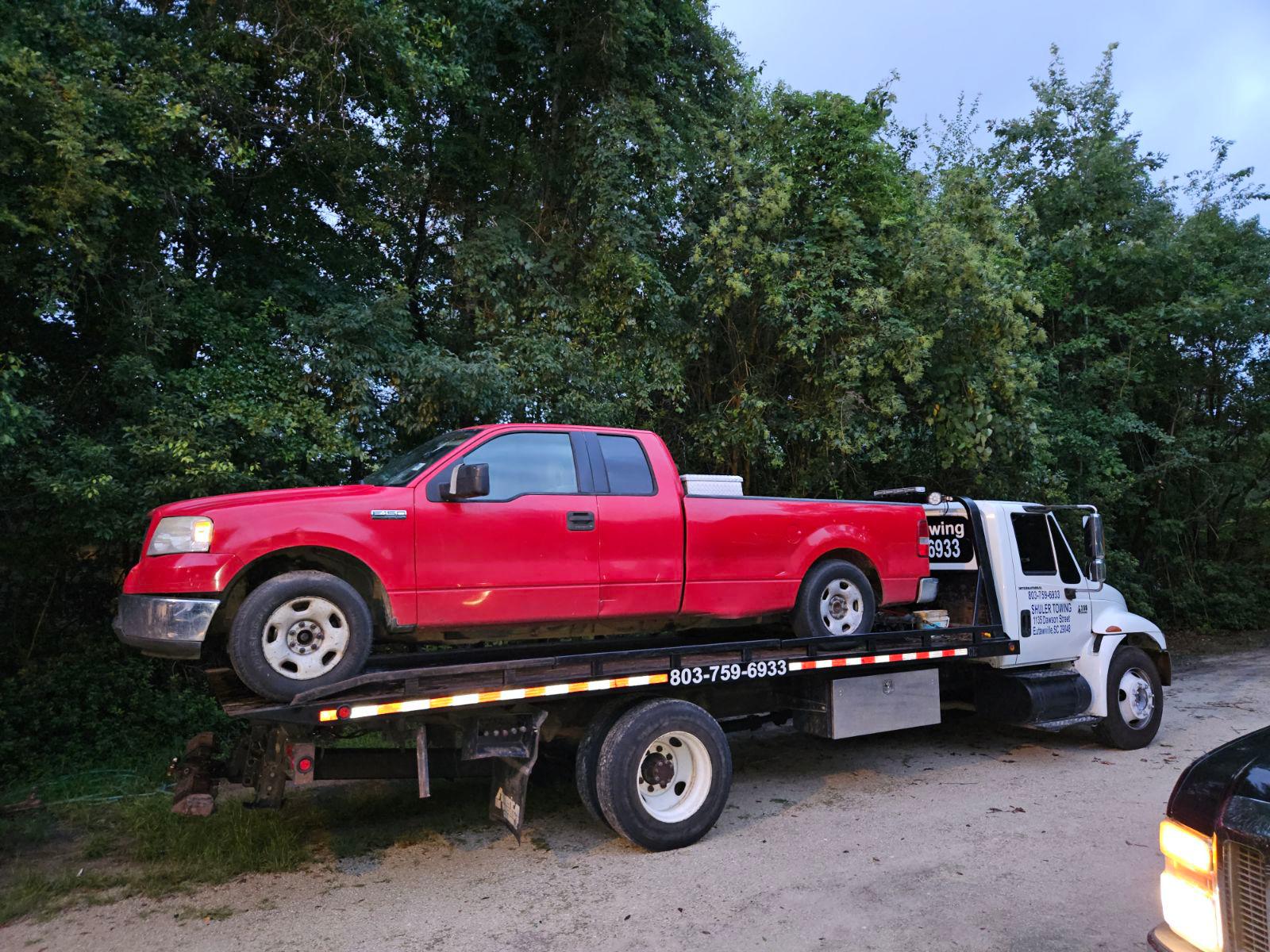 Shuler Towing, LLC offers dependable roadside assistance services to keep you moving with peace of mind. Whether you've run out of fuel, locked yourself out of your car, or encountered any other roadside issue, our team is here to provide the necessary support to get you back on track.