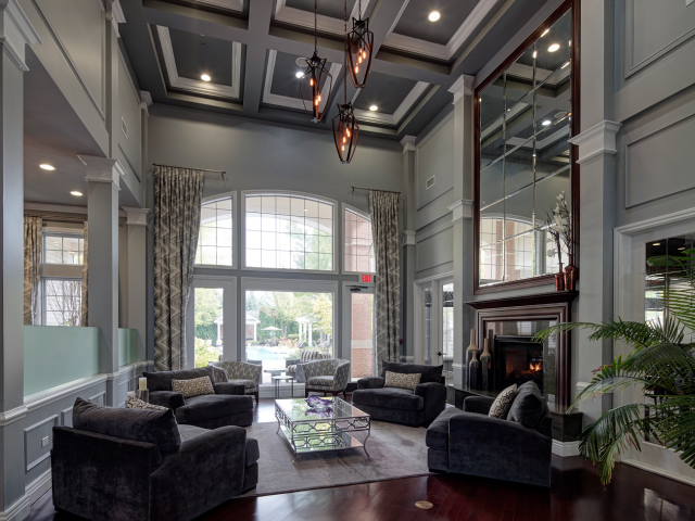 Apartments at Kirkland Crossing