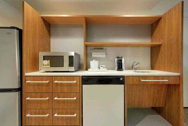 Images Home2 Suites by Hilton Milwaukee Airport