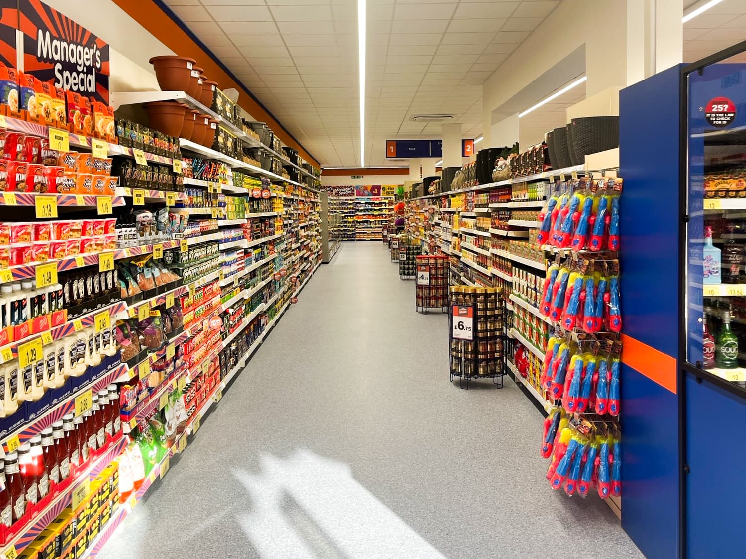 Images B&M Store