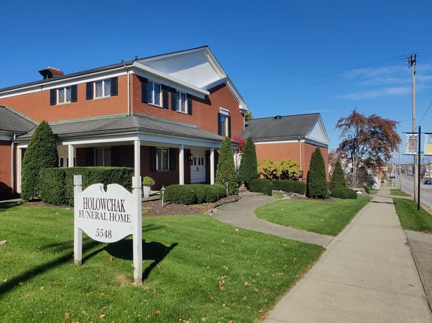Images Holowchak Funeral Home