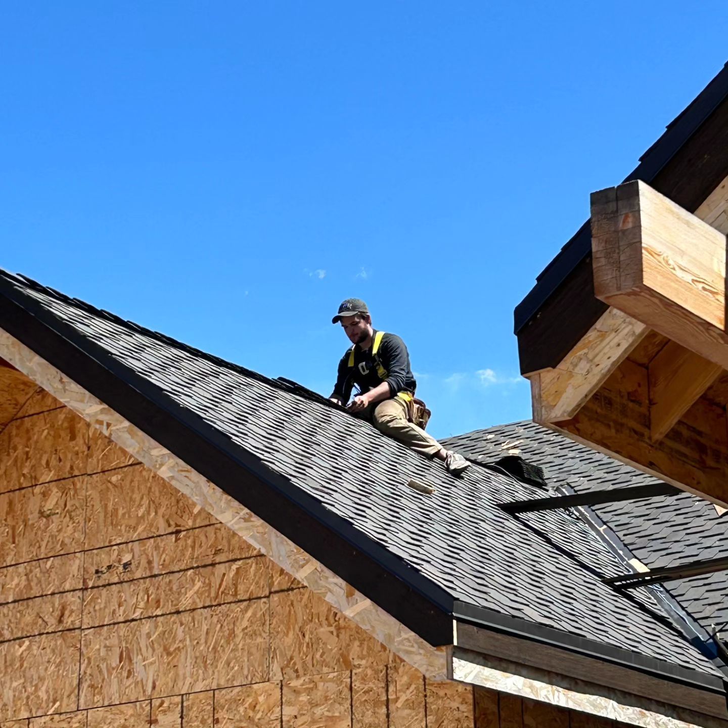 West Desert Roofing Image