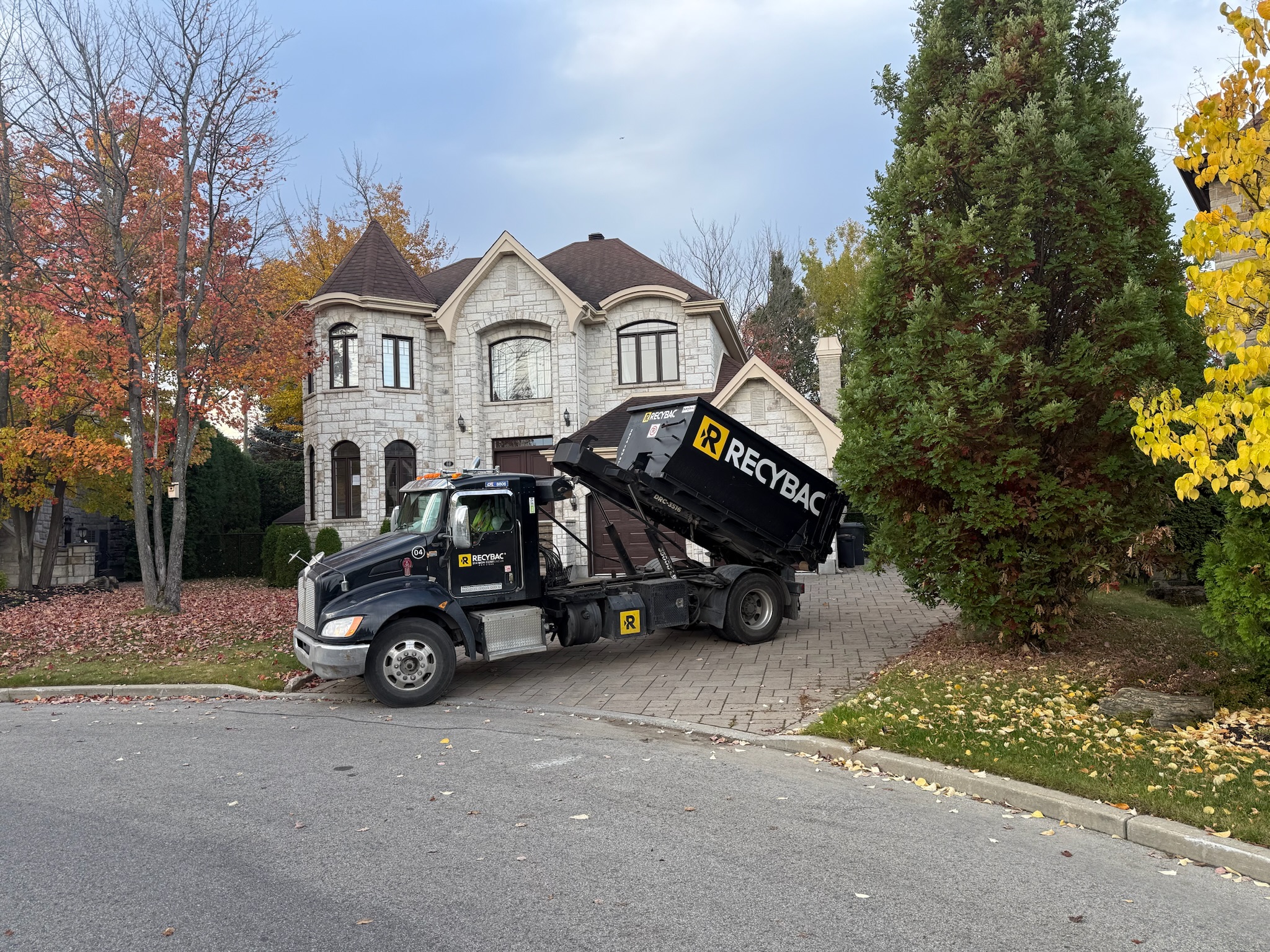 Images Location de Conteneurs RECYBAC - Terrebonne