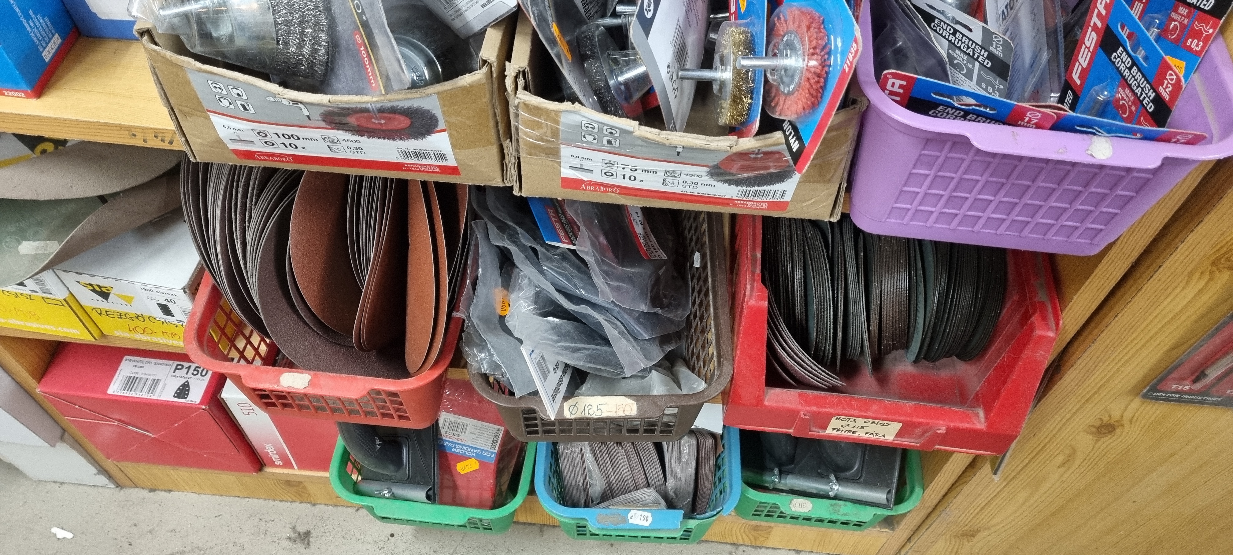 Images 100 Mester Barkácsbolt