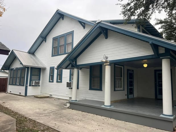 Images Tellez & Son's Painting Inc.