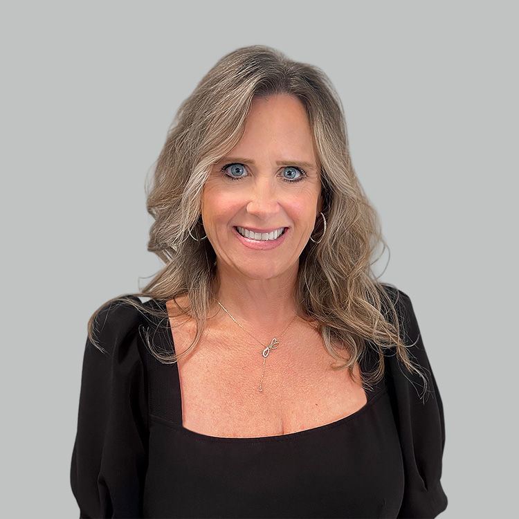 Headshot of Jennifer Patricia Ayers, a wealth advisor at Chase