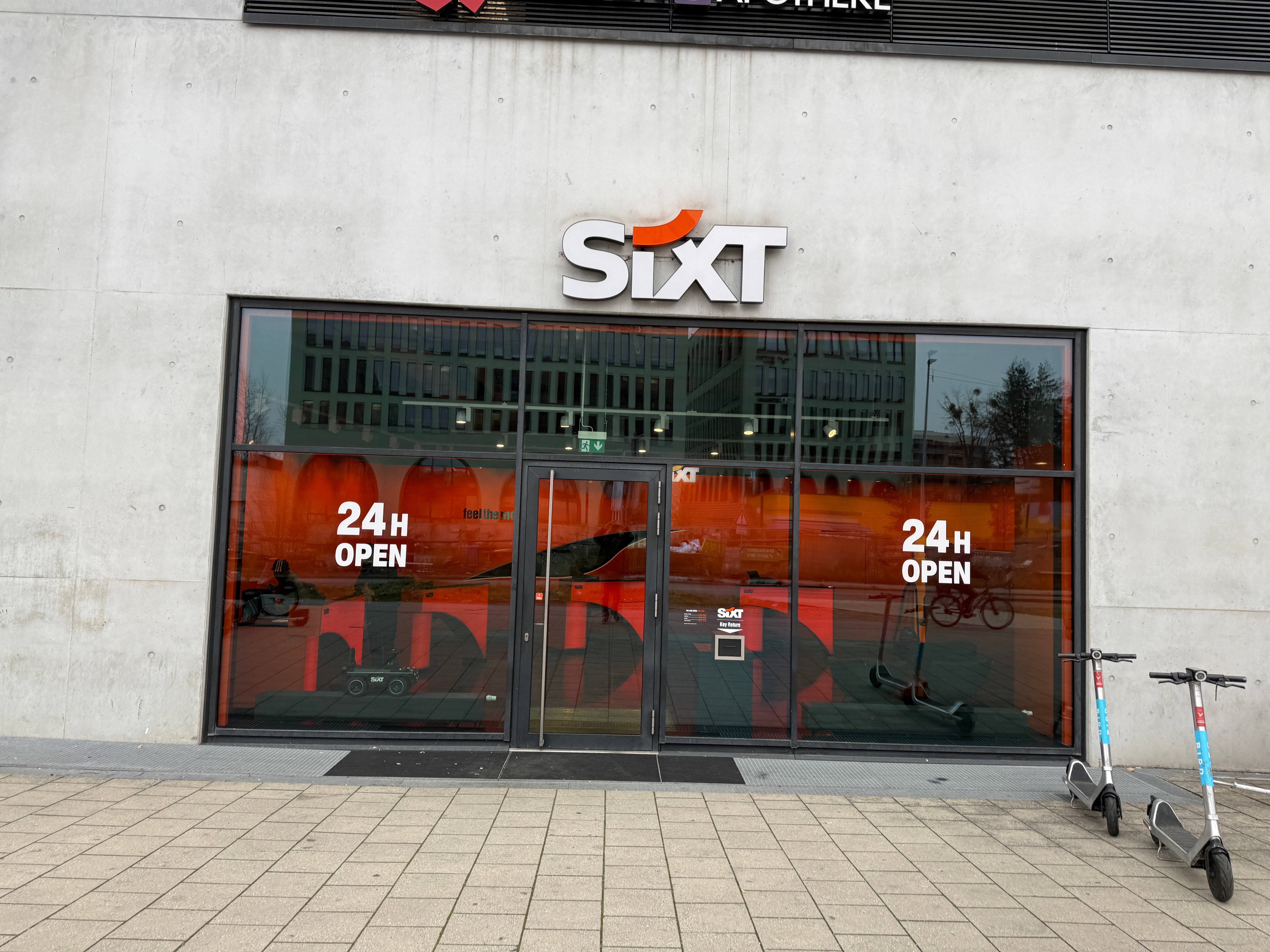 SIXT Autovermietung München Laim 24h, Wotanstr. 9 in München