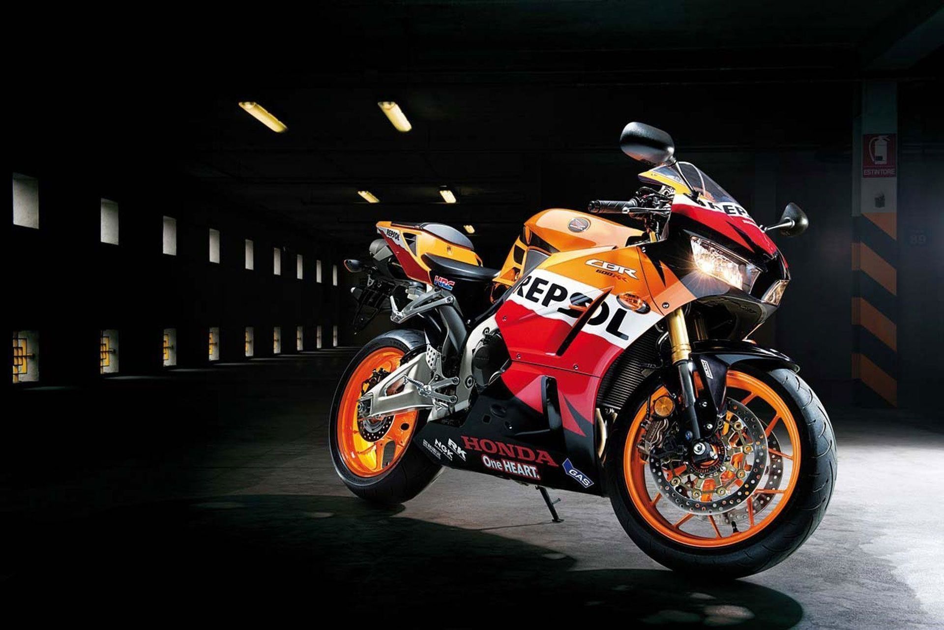 Bilder Garage Laubscher Moto&Cars