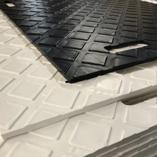 Images Sandhill Plastics Inc.