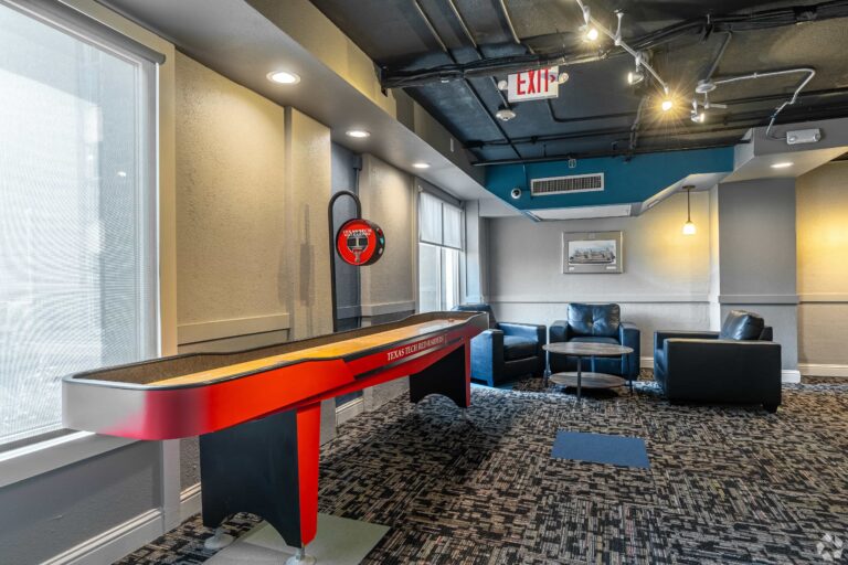 Best off-campus housing options Texas Tech 