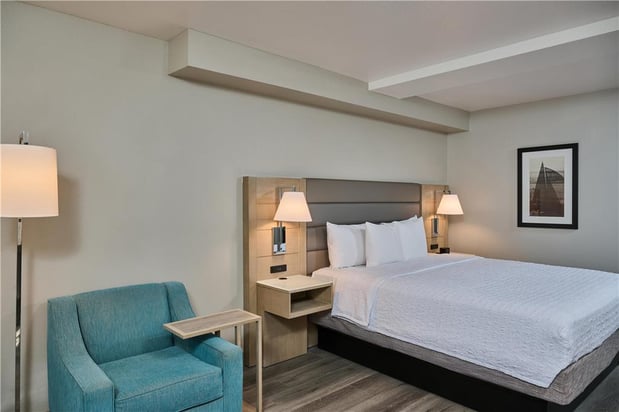 Images Hampton Inn and Suites Hermosa Beach