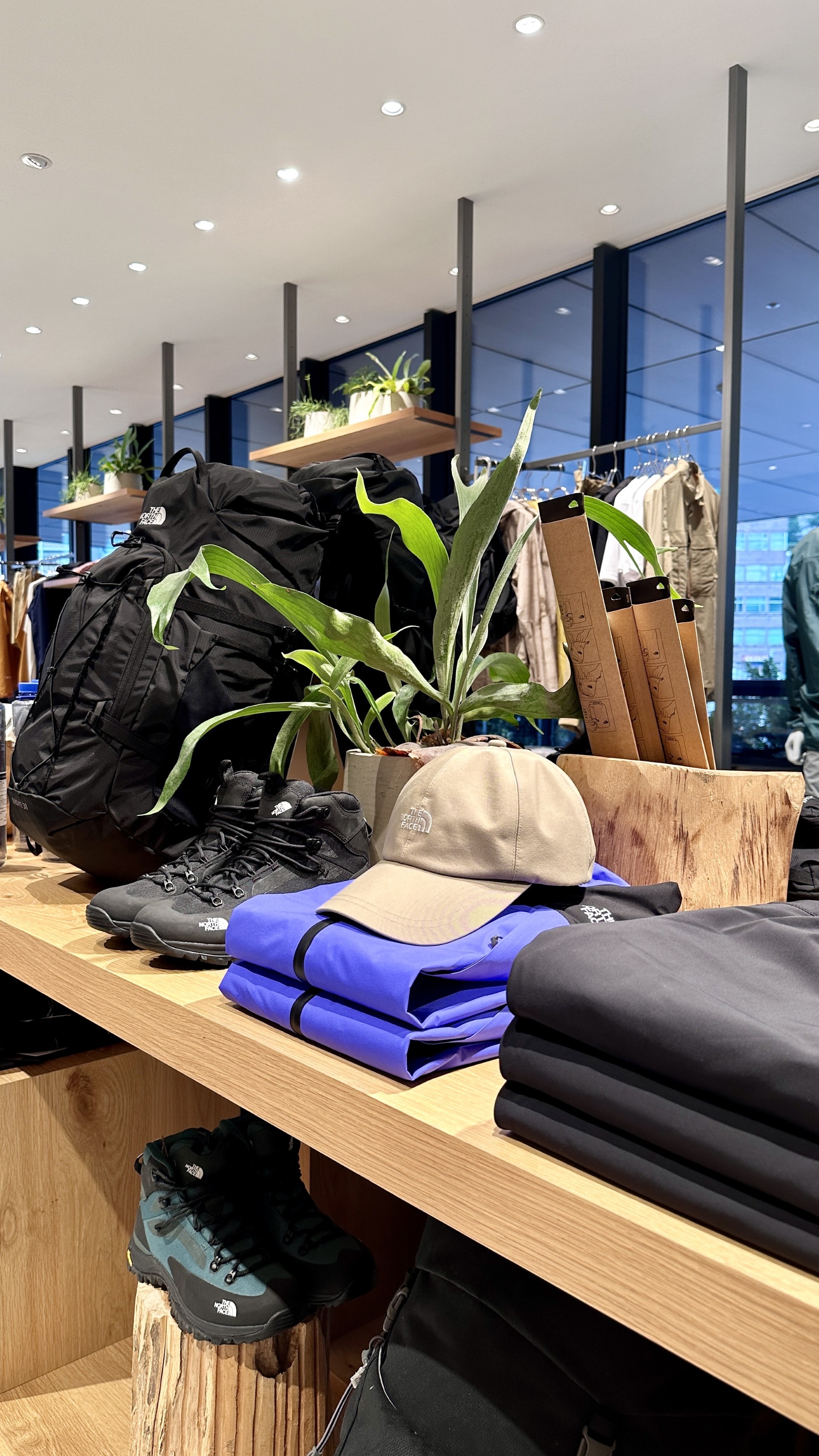 Images THE NORTH FACE+ (ザ・ノース・フェイス プラス) アミュプラザ長崎