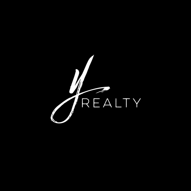 Images Maria Olmos & Associates