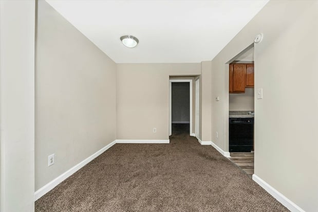 Images Arden Pointe Apartments