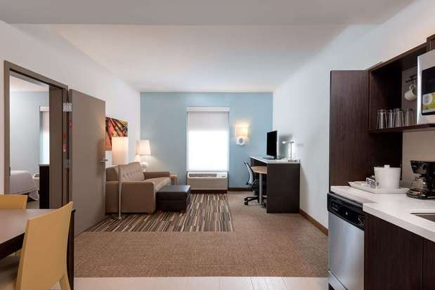 Images Home2 Suites by Hilton Charlotte University Research Park