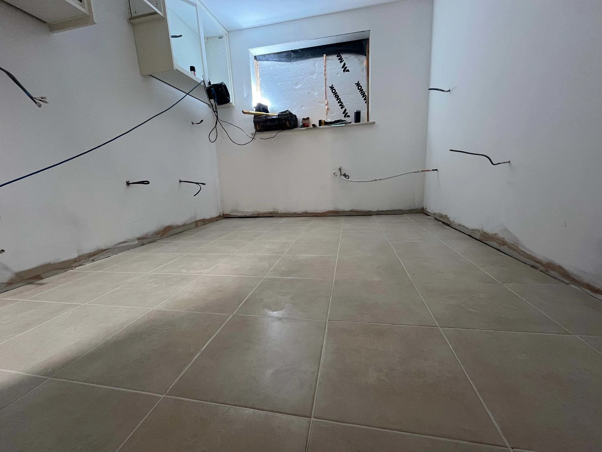 Images MH Property Construction Ltd