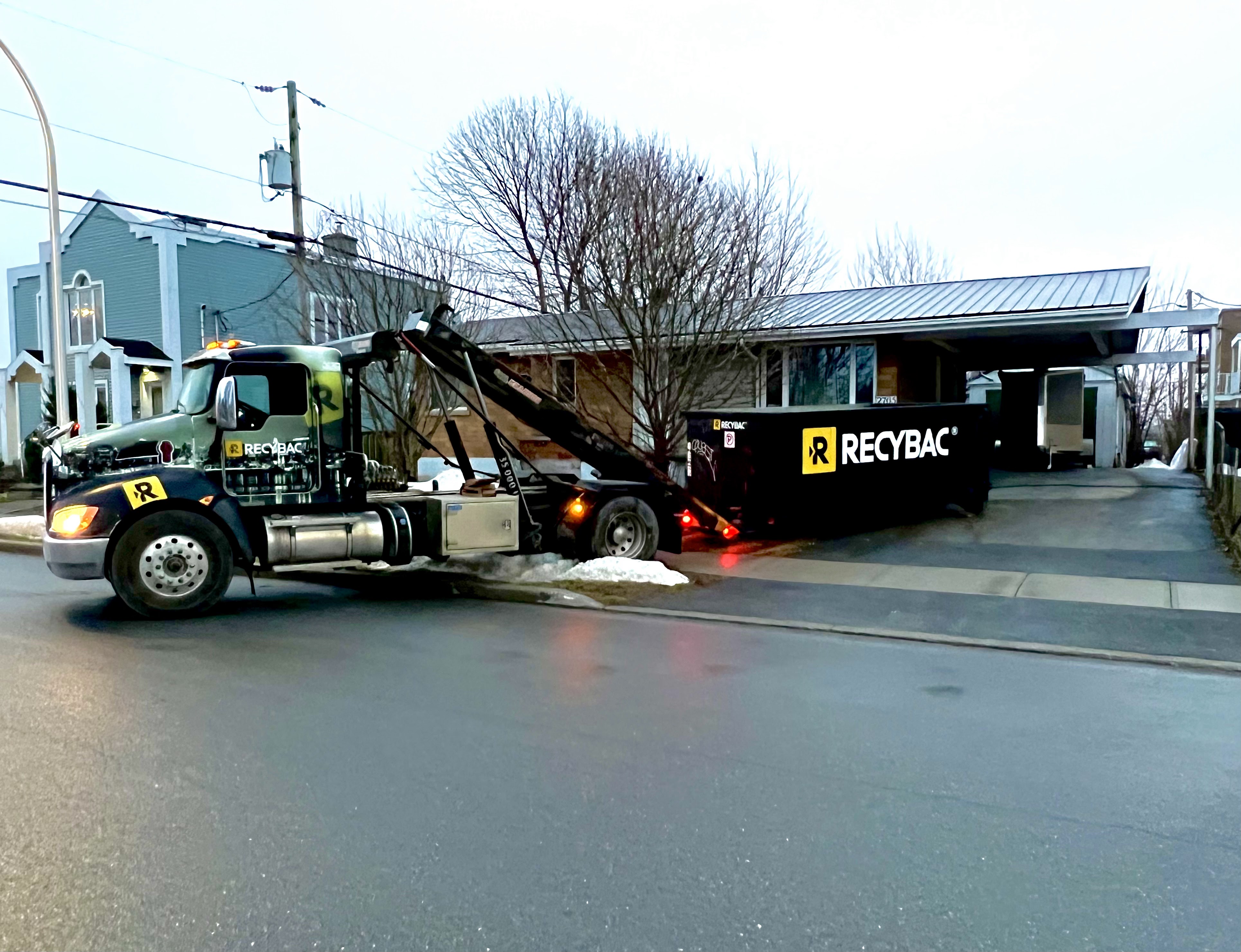 Images Location de conteneur RECYBAC Longueuil