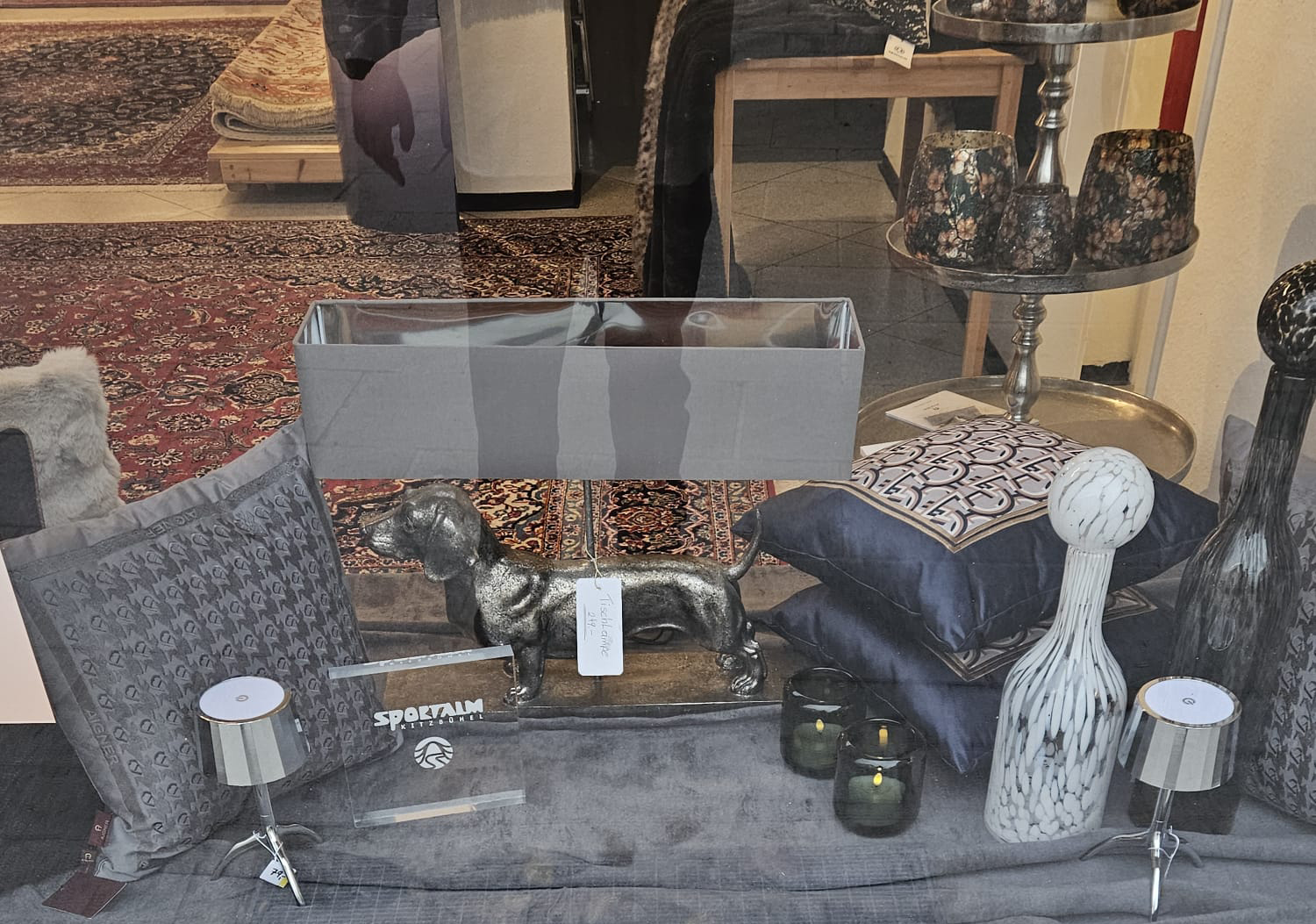 Bild 4 von Teppichdoktor Galerie & Interieur