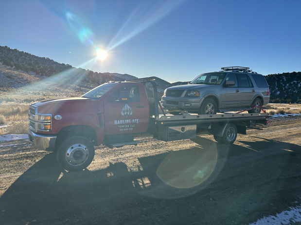 Images Hauling Ace Towing