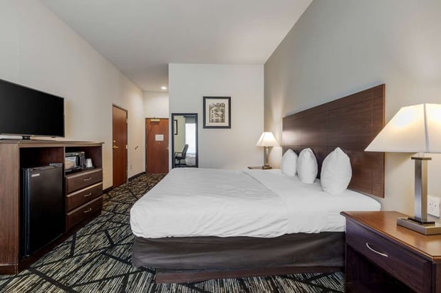 Images Best Western Plus McKinney Inn & Suites