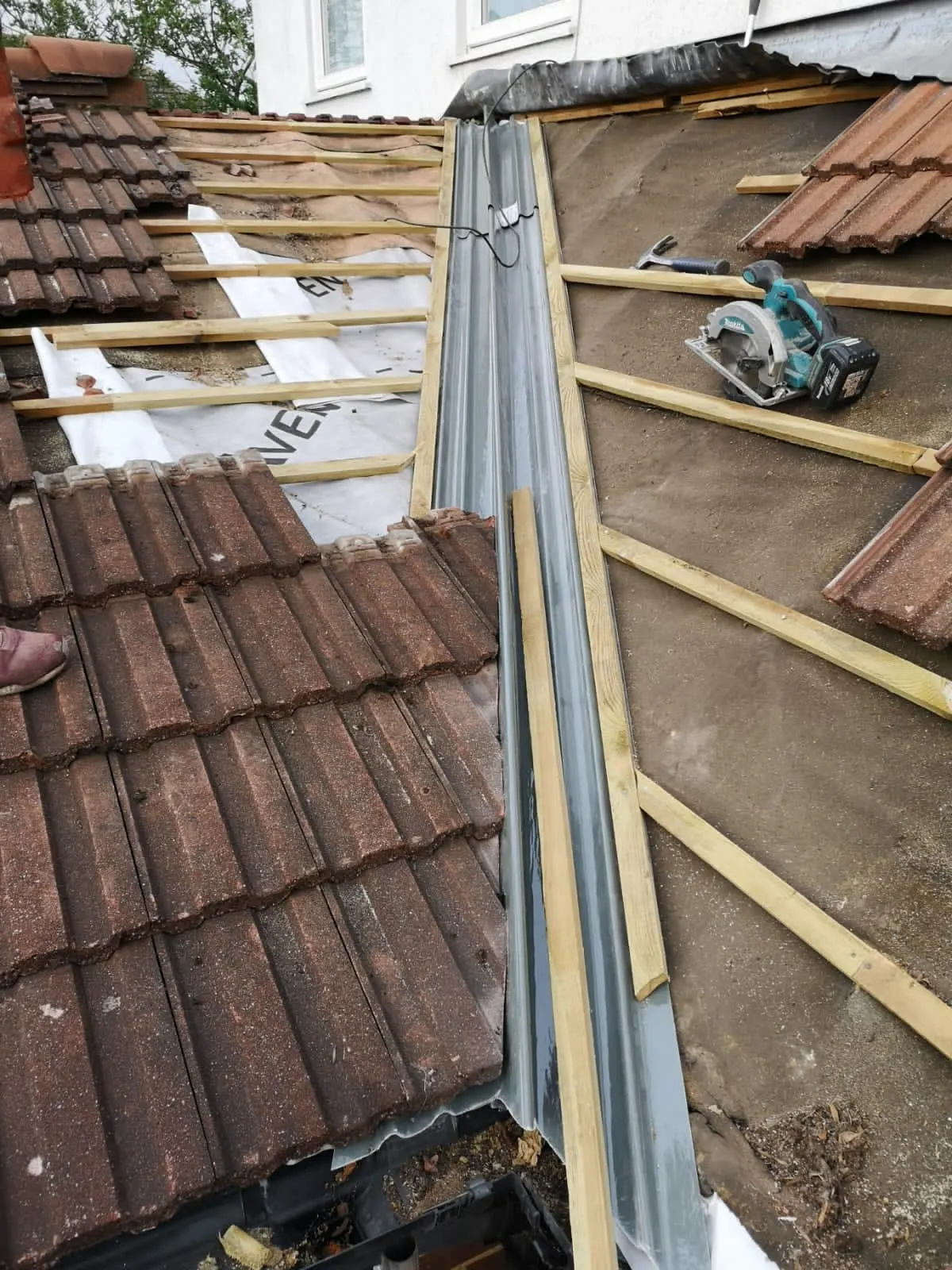 Images ABRS Roofing Services Ltd