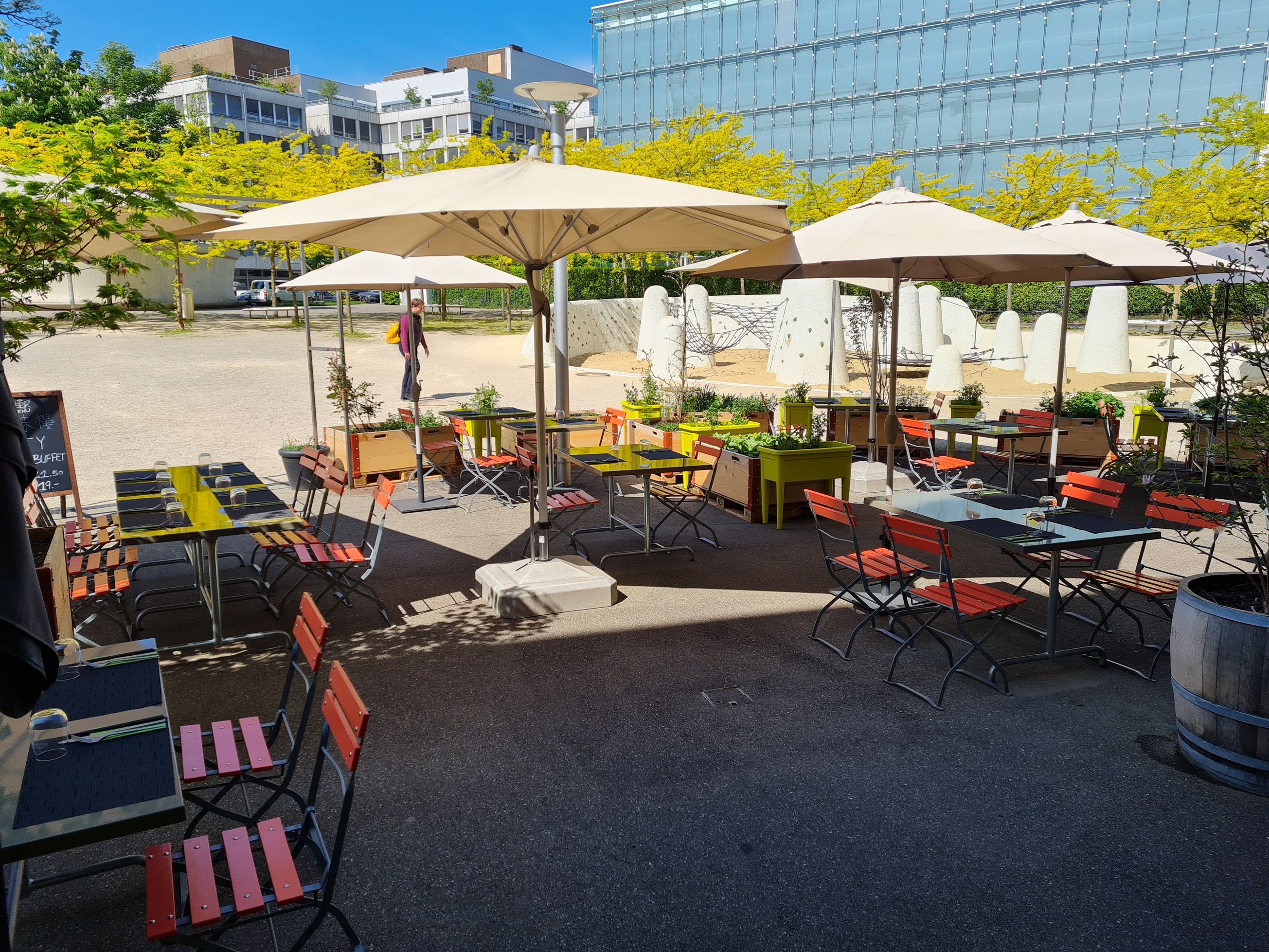 Restaurant Tasty Haus 豐味樓, Leutschenbachstrasse 71 in Zürich