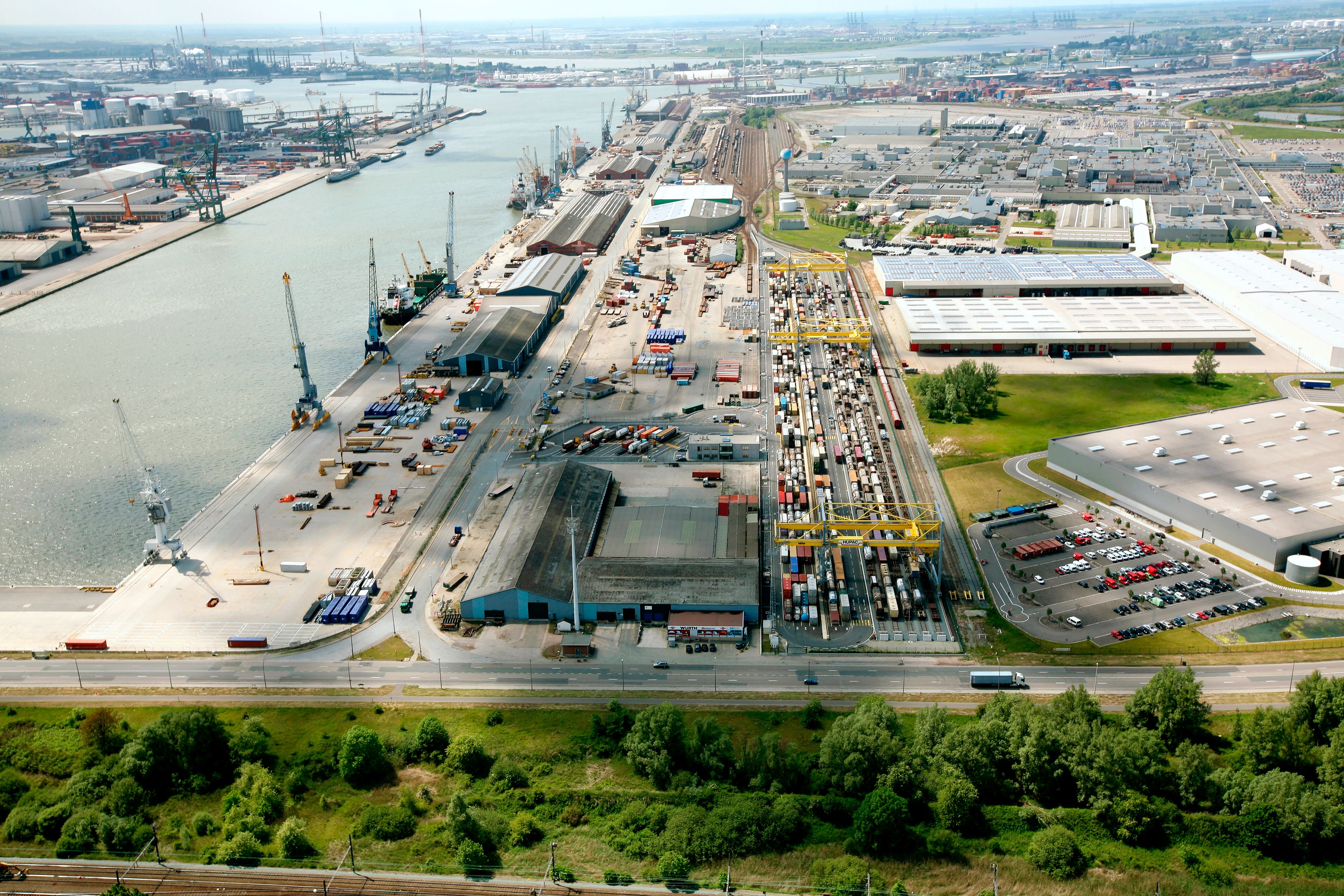 Bilder Hupac Intermodal SA