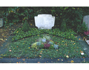 Grabpflege Küsters-Schlangen - Inh. Norbert Browa, Glehner Weg 81 in Neuss