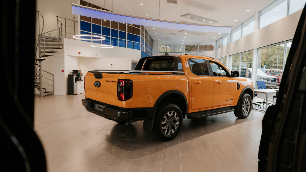 Images Ford Transit Centre Darlington