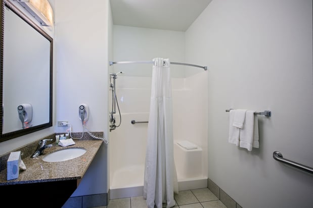 Images Staybridge Suites Rockford by IHG