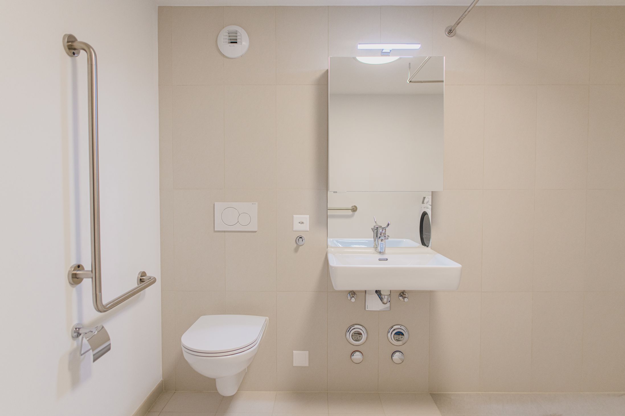 Bilder Les Pénates SA