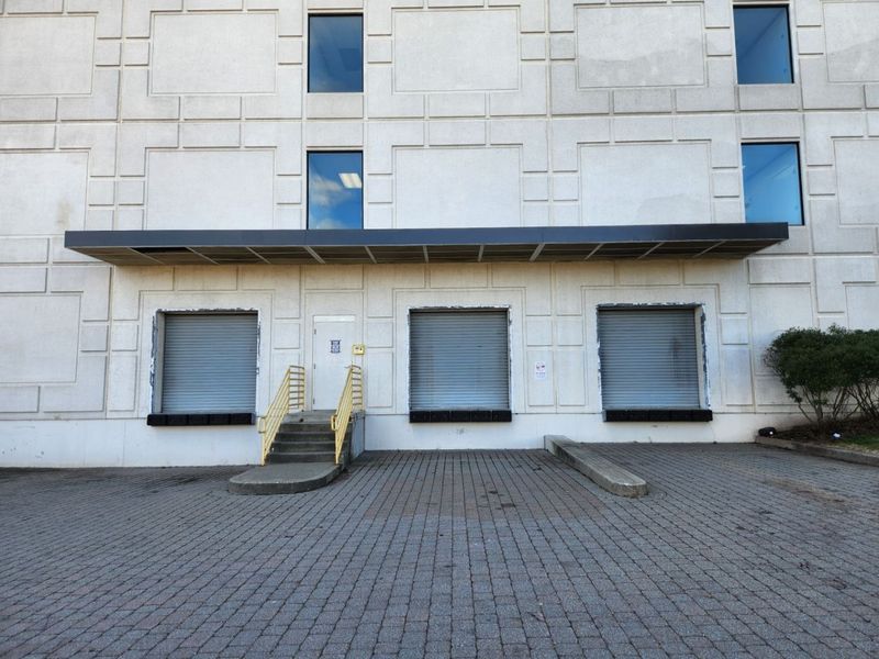 Images Extra Space Storage