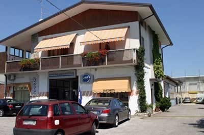 Images Autofficina Bacchetti