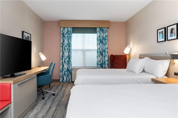 Images Hilton Garden Inn Auburn