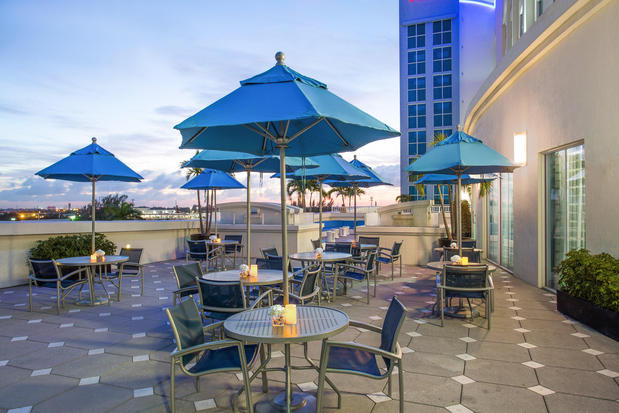 Images Crowne Plaza Ft. Lauderdale Airport/Cruise by IHG