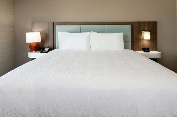 Images Hampton Inn & Suites Gilroy