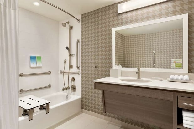 Images Home2 Suites by Hilton Chicago River North