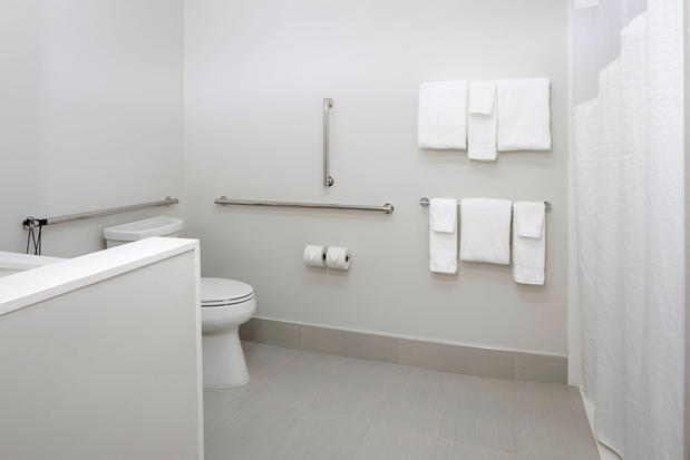 Images Holiday Inn Express & Suites Bourbonnais East - Bradley by IHG