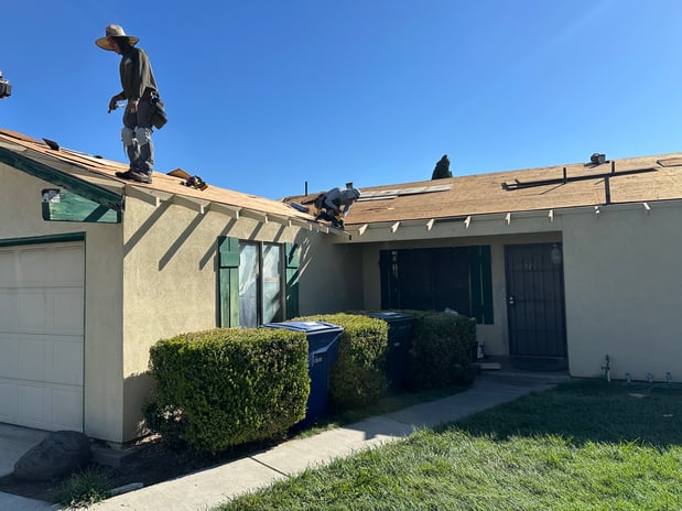 Images Alba's Roofing