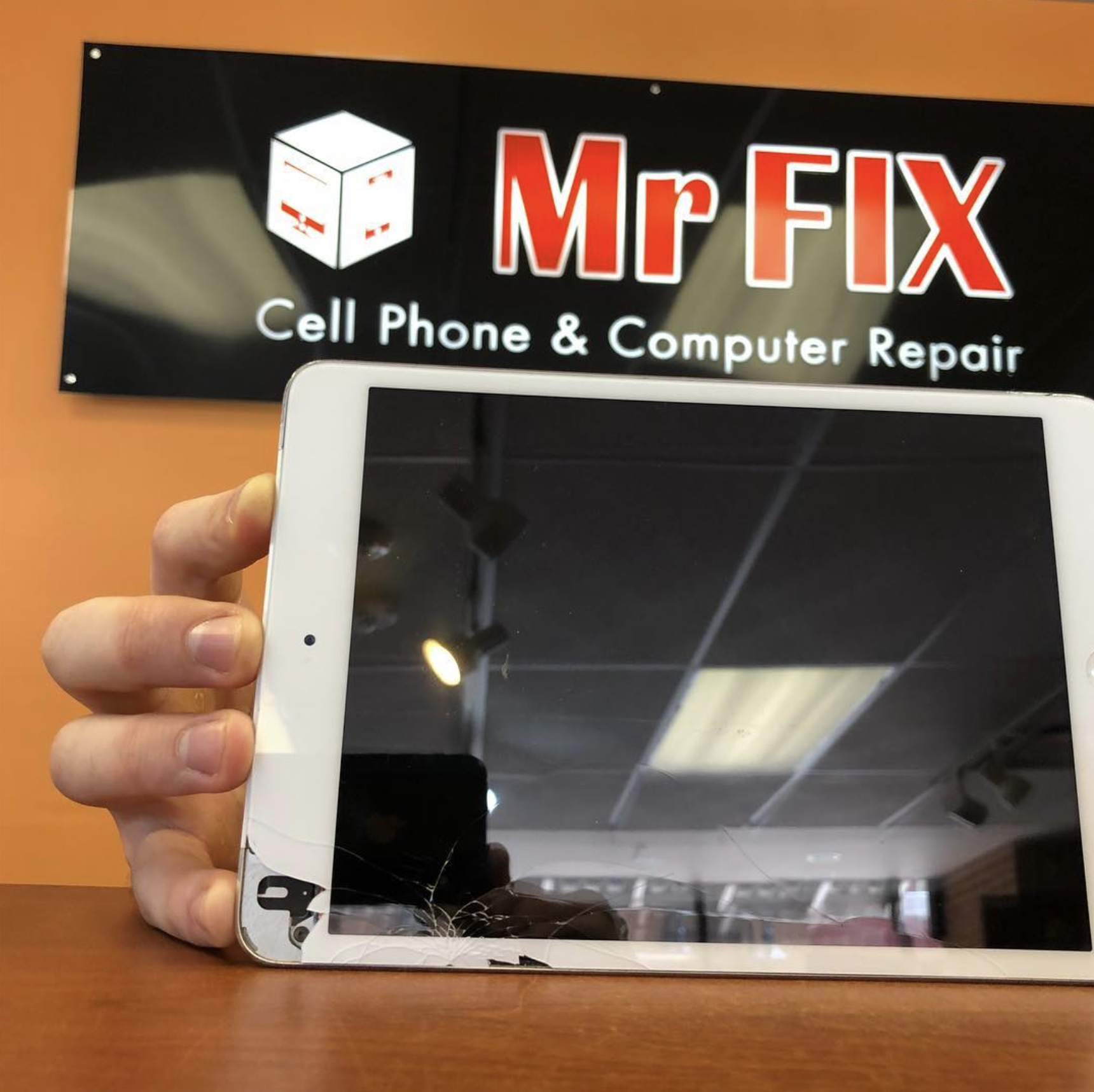 Mr Fix Cell Phone & Computer Repair Photo