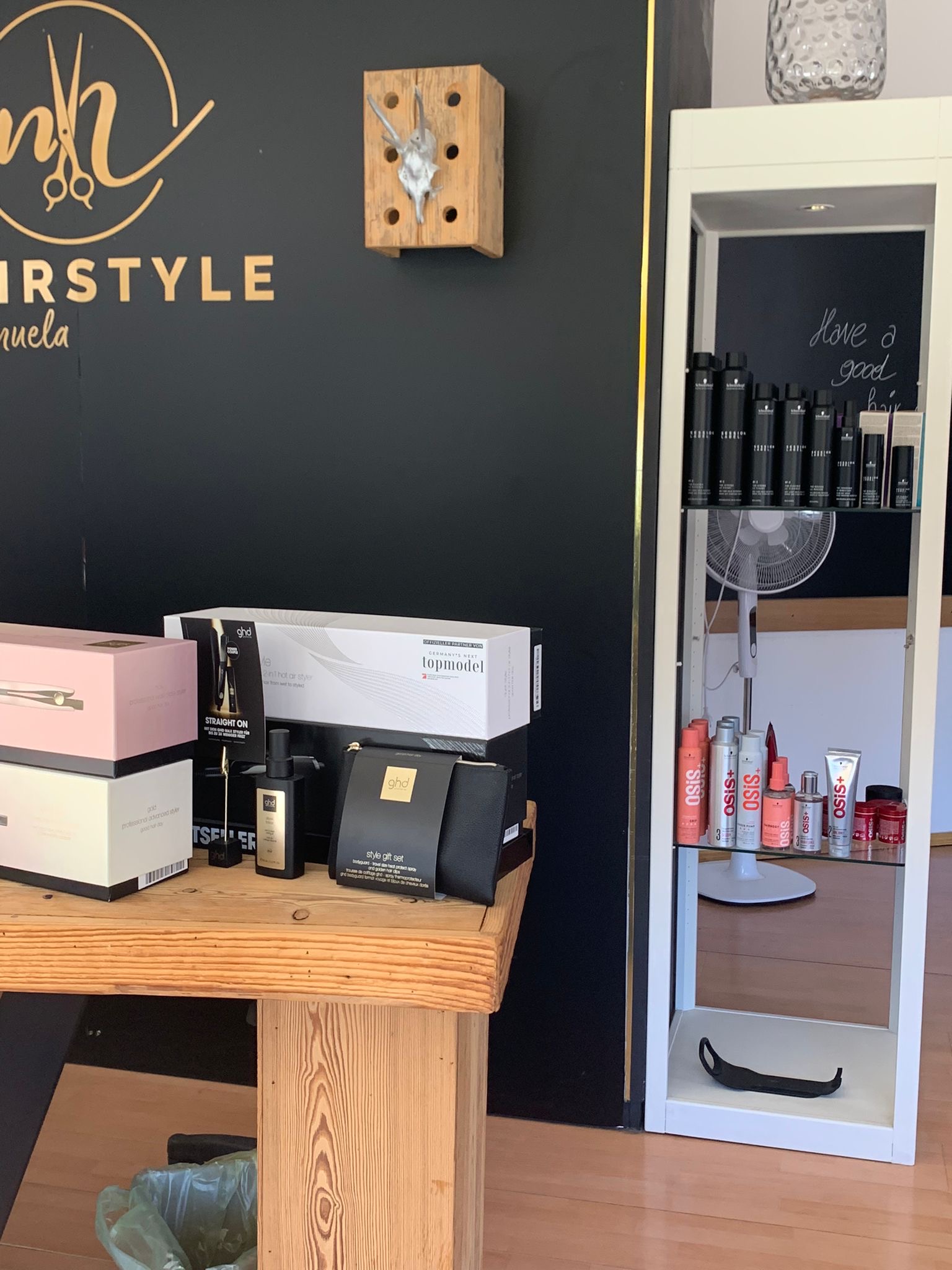 Hairstyle by Manuela, Kaiserstraße 30 in Sankt Johann in Tirol