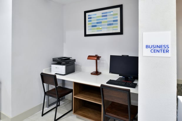 Images Holiday Inn Express & Suites Carthage by IHG